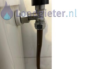 Loodgieter Velp Hoekstopkraantje lekkage toilet