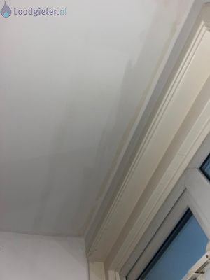 lekkage slaakamerplafond