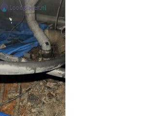 Loodgieter Lekkage waterleiding Lekkage afvoer en waterleiding in de kruipruimte