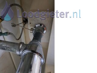 Loodgieter Laag-Keppel Wastafelkraan vervangen