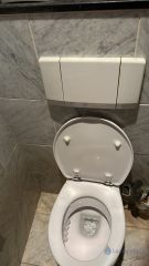 Loodgieter Middelburg Inbouw toilet blijft doorlopen