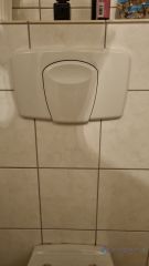 Loodgieter Groningen Hangend toilet blijft soms doorlopen