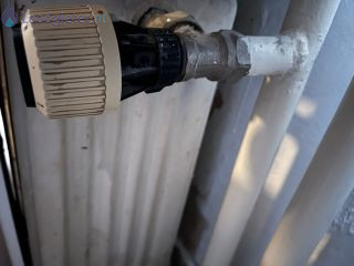 Loodgieter radiator gaat niet uit Radiator gaat niet uit