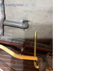 Loodgieter Hemelwaterafvoer Hemelwaterafvoer zit los