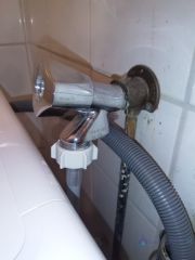 Loodgieter Dalerpeel vervangen van wasmachine kraantje