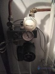 Loodgieter Huizen Pomp vloerverwarming vervangen