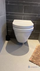 Loodgieter Zoetermeer Hangend toilet lekt op de afvoer tijdens doorspoelen