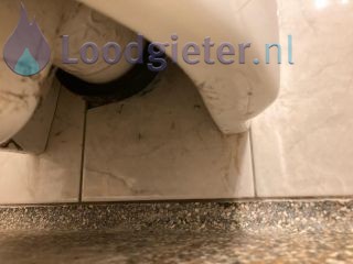 Loodgieter Zevenhuizen Lekkage toilet bij doorvoer