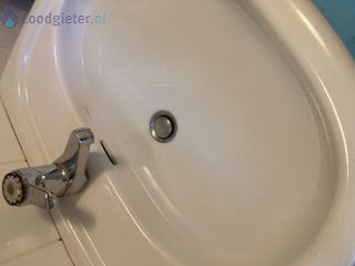 Loodgieter Wastafel verstopt Verstopping/reparatie afvoer wastafel