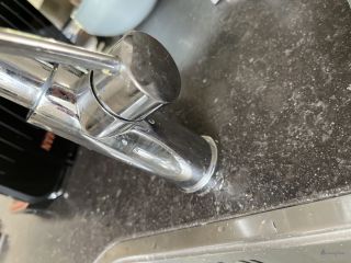 Loodgieter Apeldoorn Lekkende keukenkraan vervangen