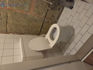 Loodgieter Afvoer verleggen toilet vervangen en waterleidingen in orde maken