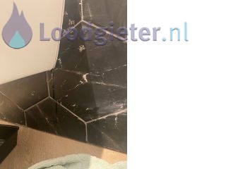 Loodgieter Halsteren Nieuwe wc pot is gemonteerd deze lekt.