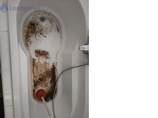 Loodgieter Hoogezand verstopping douche/ bad