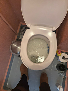 Verstopping toilet Rotterdam spoed