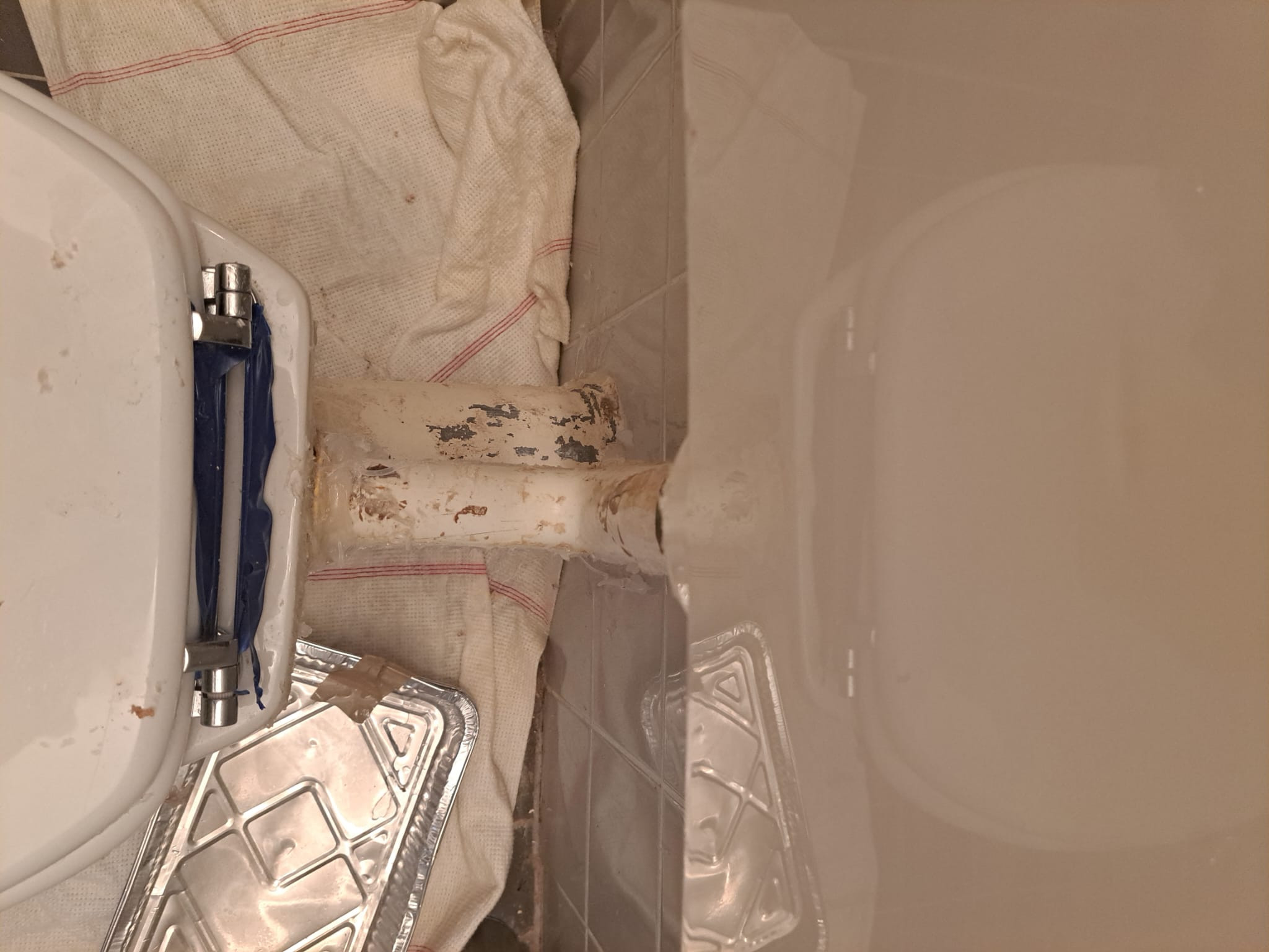 Lekkage aansluiting WC