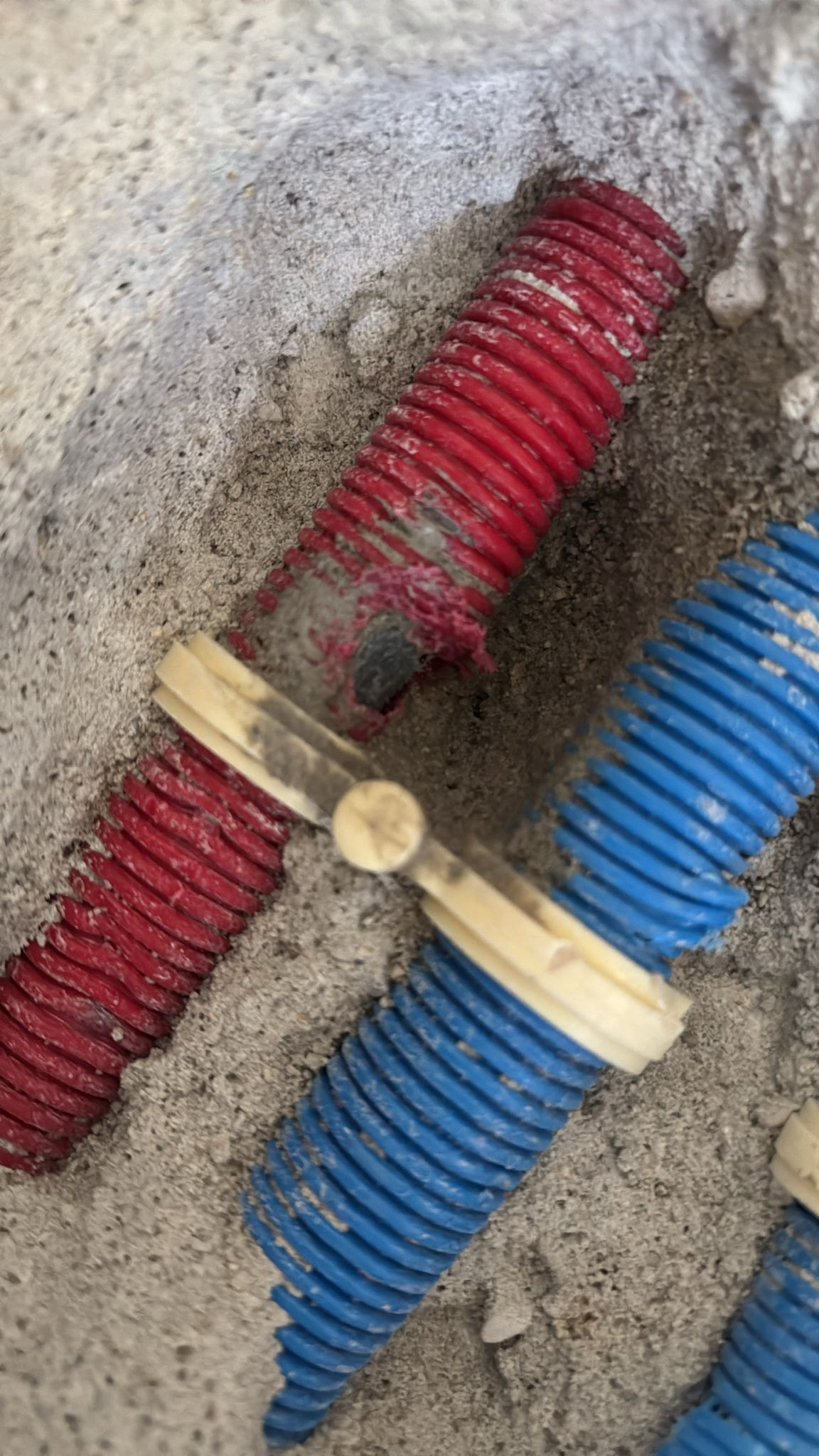 Loodgieter spoed doorboorde leiding Eindhoven