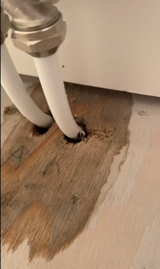 Lekkage CV door radiatorleiding