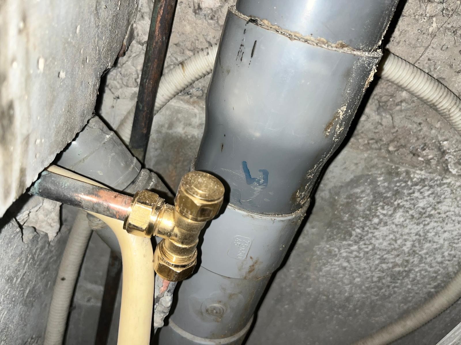 Afdoppen koperen waterleiding